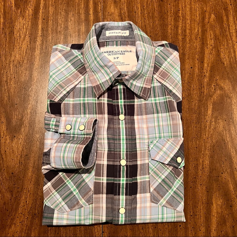 SOLD Lot of 2 American Eagle Outfitters Vintage Slim Plaid Button Down Shirts - Picture 9 of 16